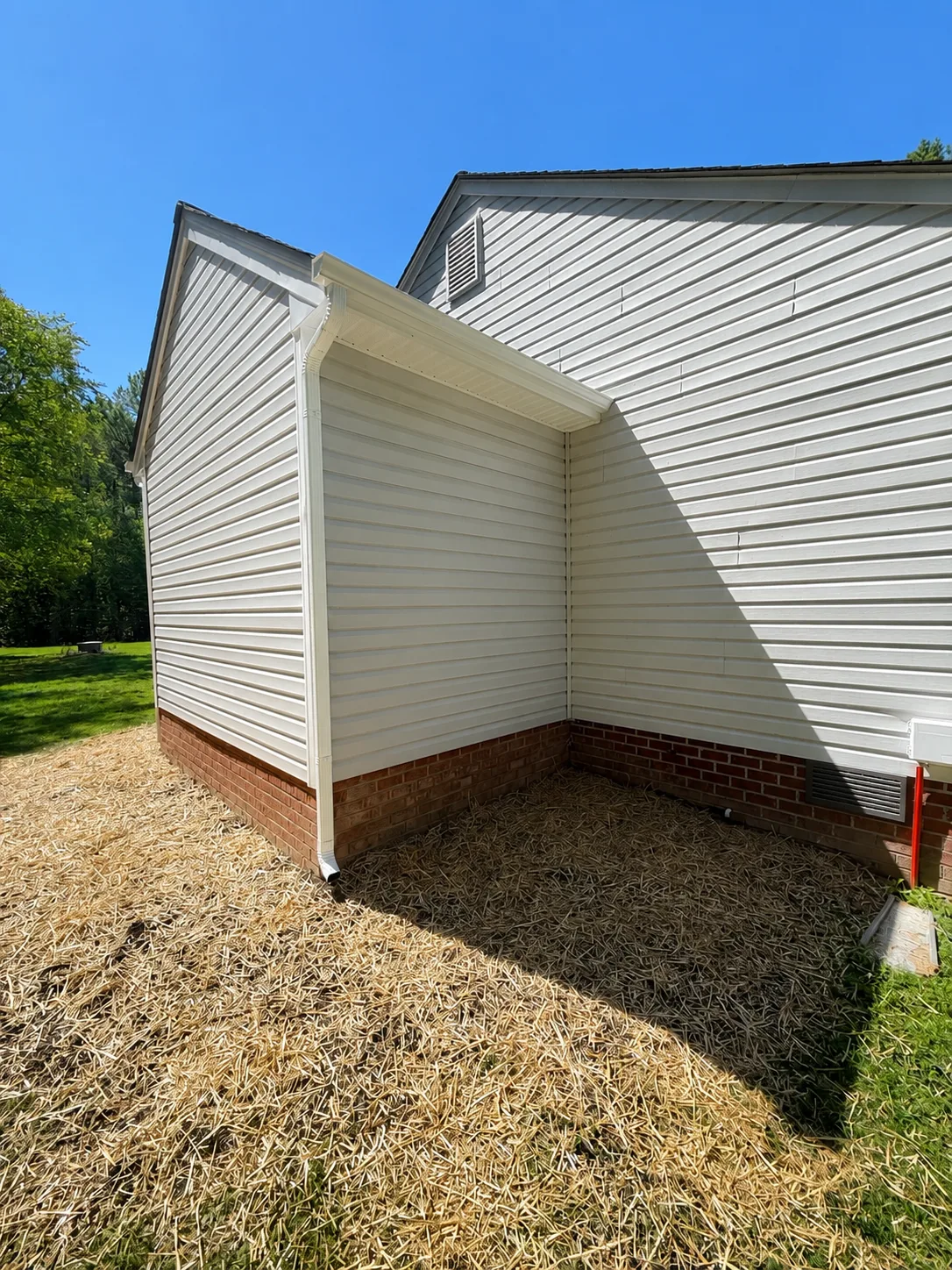 Home addition — exterior corner siding detail